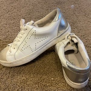 Steve Madden Sneakers